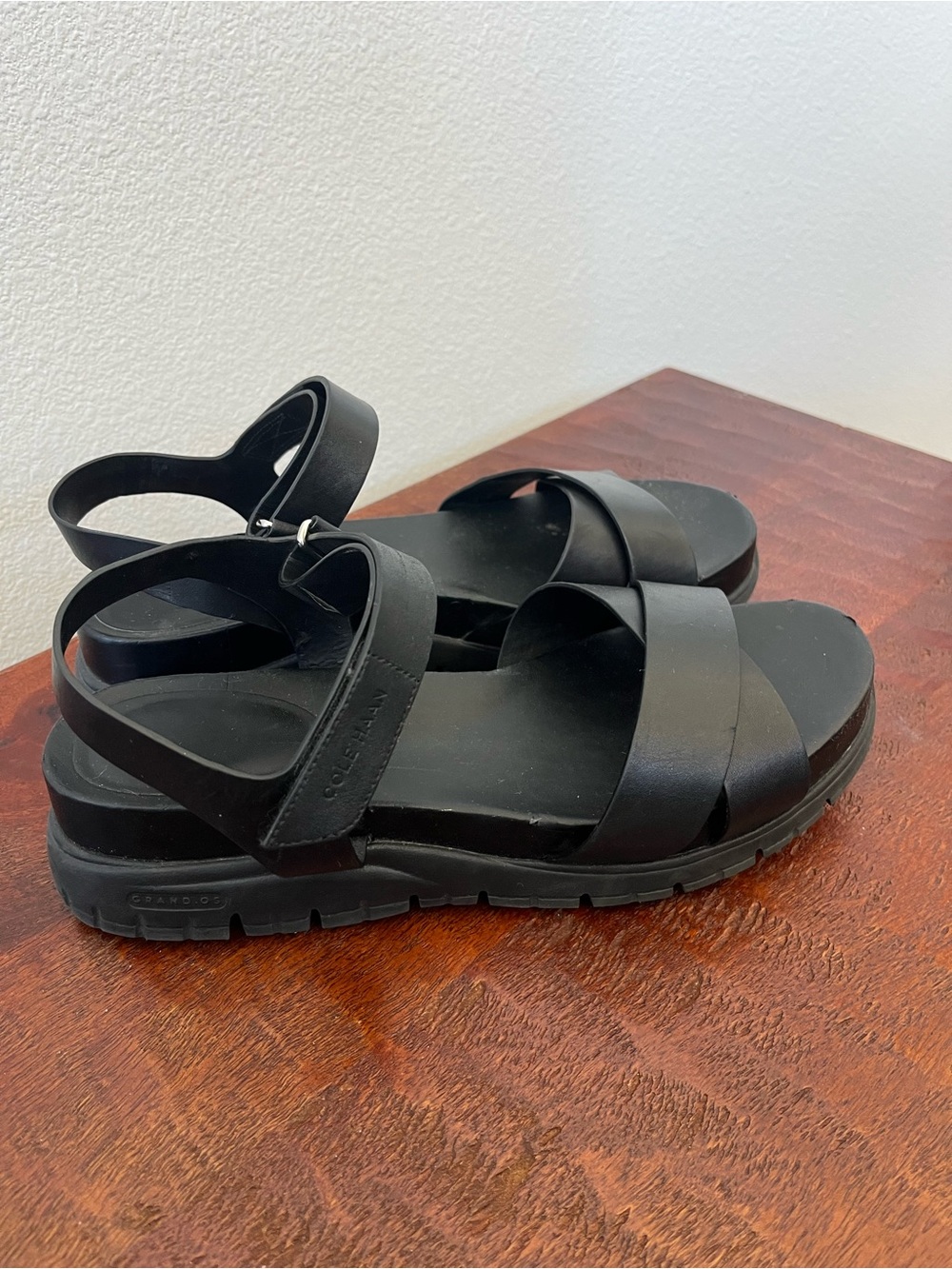 Cole Haan Women's Zerogrand Sandal II Flat Black Leather Summer Boho Size 10